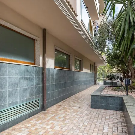 Daire Alghero- Beautiful House In The Center With Balcony And Ac Alghero